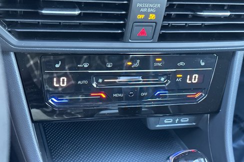 New 2025 Volkswagen Jetta Sport image 18