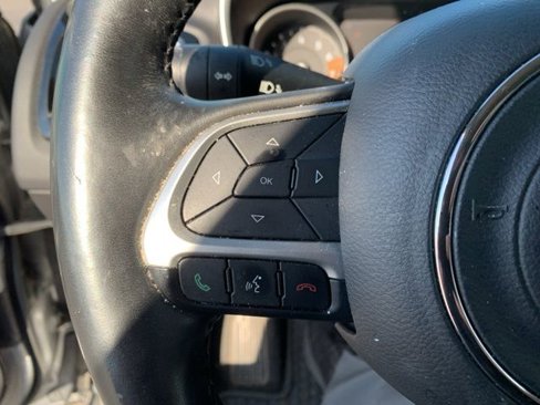 Used 2018 Jeep Compass Altitude w/ Popular Equipment Group image 18