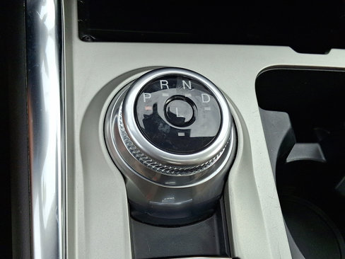 Used 2023 Ford Explorer XLT w/ Equipment Group 202A image 17