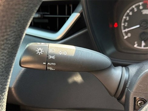 Used 2022 Toyota Corolla LE image 26