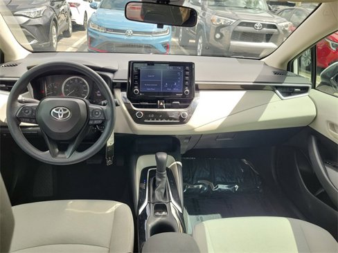 Used 2022 Toyota Corolla LE image 8