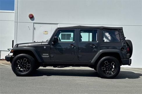 Used 2017 Jeep Wrangler Unlimited Sport image 7