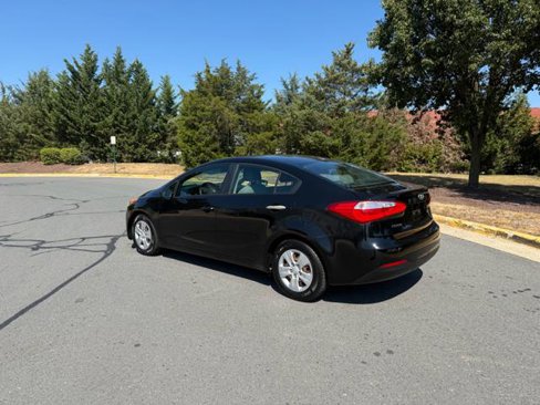 Used 2015 Kia Forte LX image 3