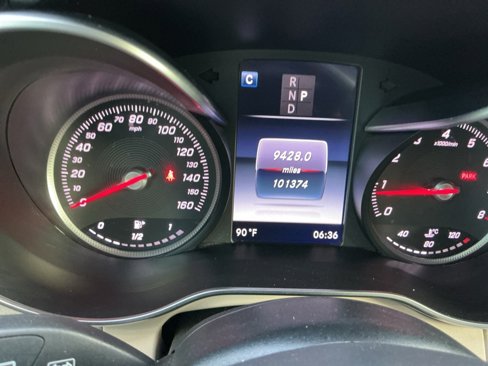 Used 2016 Mercedes-Benz GLC 300 4MATIC image 10