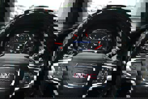 Used 2019 GMC Terrain SLT image 6