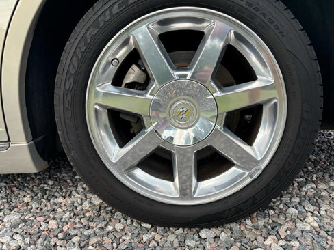 Used 2008 Cadillac STS w/ Wood Trim Package image 9