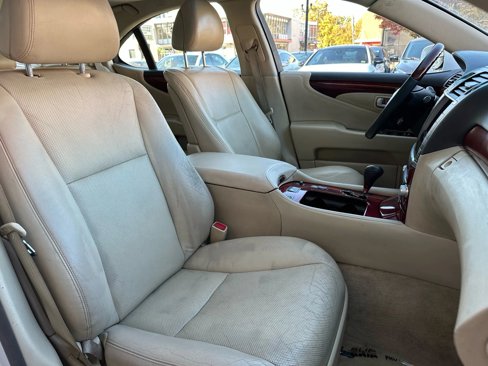 Used 2011 Lexus LS 460 image 13