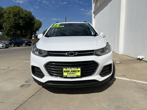 Used 2022 Chevrolet Trax LT w/ Sport Edition image 3