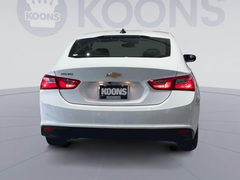 Used 2023 Chevrolet Malibu LS image 10