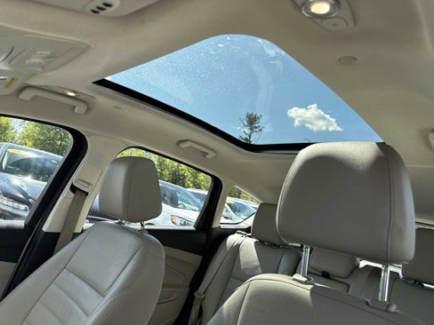 Used 2015 Ford C-MAX SEL w/ Equipment Group 302A image 34