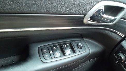 Used 2019 Jeep Grand Cherokee Limited image 7