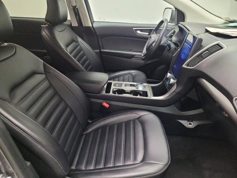 Used 2024 Ford Edge SEL image 21