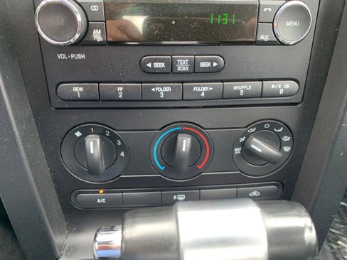 Used 2008 Ford Mustang GT image 24