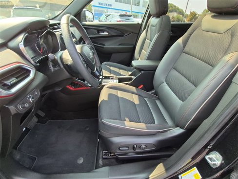 Used 2022 Chevrolet TrailBlazer RS w/ Sun and Liftgate Package image 18