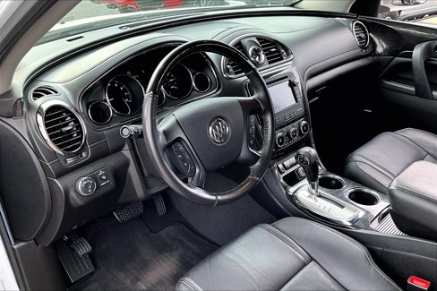 Used 2017 Buick Enclave Premium image 13