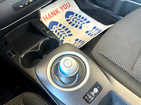 Used 2015 Nissan Leaf S w/ Charge Package image 28