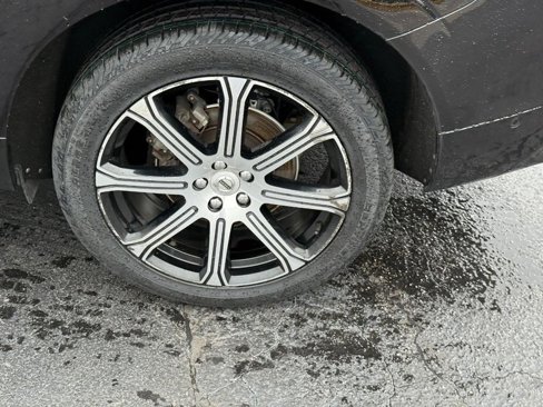 Used 2021 Volvo XC60 T5 Inscription w/ Protection Package Premier image 8