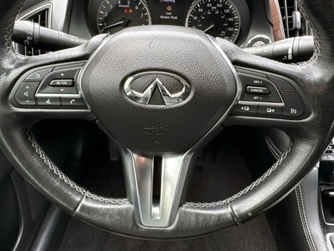 Used 2018 INFINITI Q50 Luxe image 22