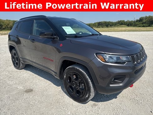 Used 2023 Jeep Compass Trailhawk image 7