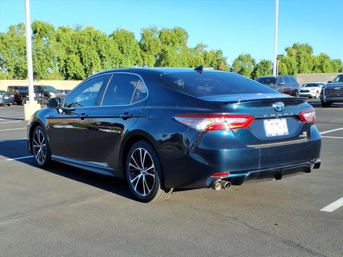Certified 2019 Toyota Camry SE image 10