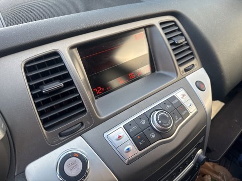 Used 2014 Nissan Murano S image 9