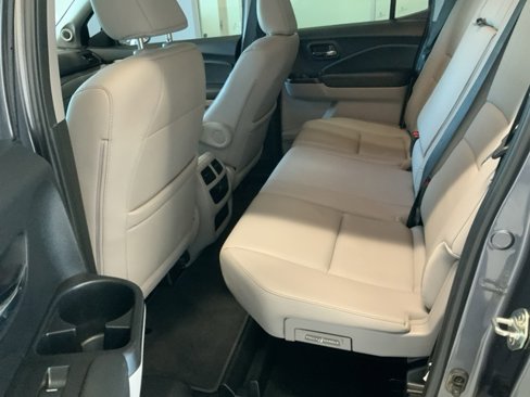 Used 2019 Honda Ridgeline RTL image 16