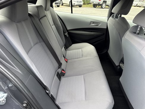 Used 2023 Toyota Corolla LE image 27