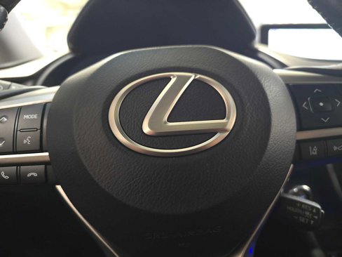 Used 2018 Lexus RX 350L AWD image 25