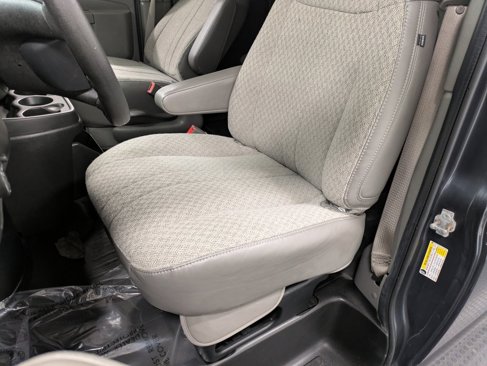 Used 2019 Chevrolet Express 3500 LS image 10