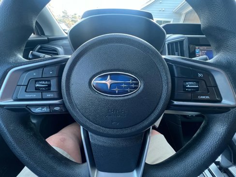 Used 2017 Subaru Impreza 2.0i Premium image 18