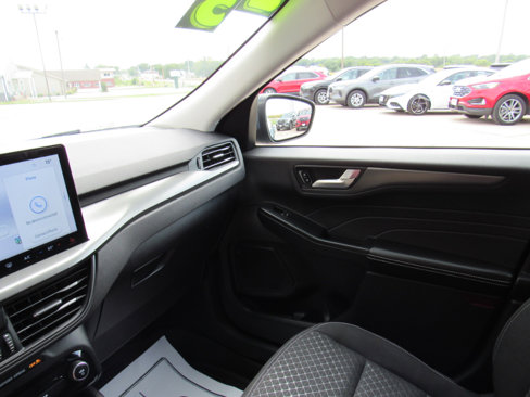 Used 2023 Ford Escape Active w/ Tech Pack #2 image 25