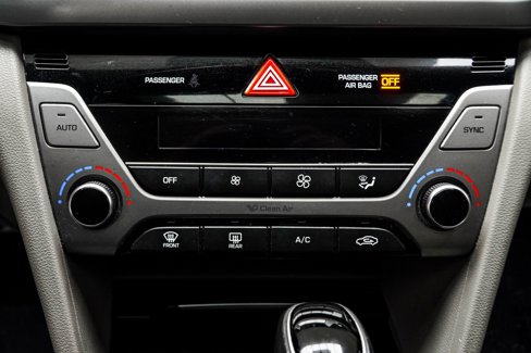 Used 2018 Hyundai Elantra Value Edition image 19