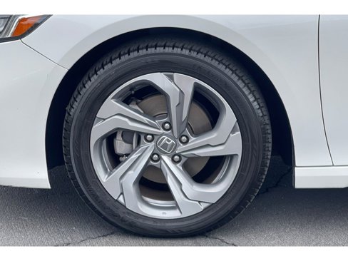 Used 2020 Honda Accord EX image 41