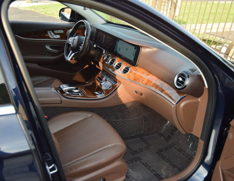 Used 2020 Mercedes-Benz E 350 4MATIC Sedan w/ Premium Package image 29