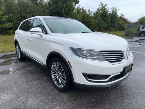 Used 2016 Lincoln MKX Reserve w/ Climate Package image 8