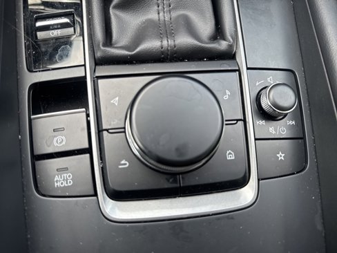 Used 2025 MAZDA MAZDA3 s image 17