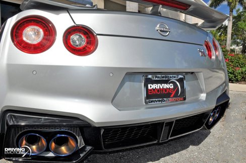 Used 2024 Nissan GT-R Premium w/ Floor Mat Package image 20