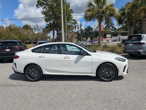 New 2026 BMW M235i xDrive w/ M Performance Package image 3