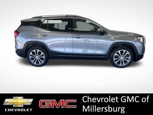 Used 2019 GMC Terrain SLT w/ Preferred Package image 2