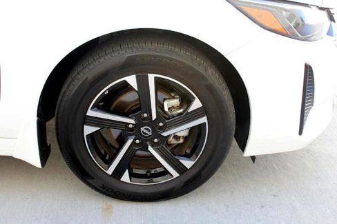Used 2024 Nissan Sentra SV image 39