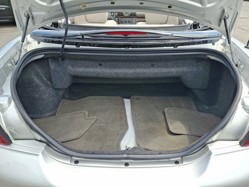 Used 2006 Chrysler Sebring Limited w/ Electronics Convenience Group image 28