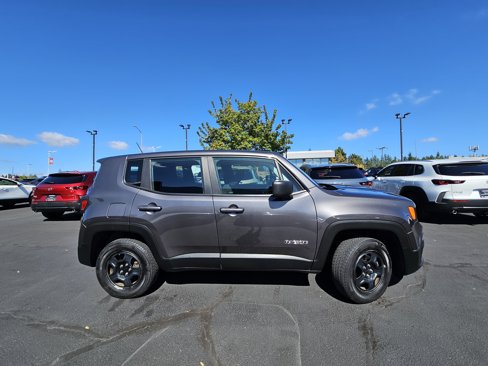 Used 2017 Jeep Renegade Sport w/ Power & Air Group image 5