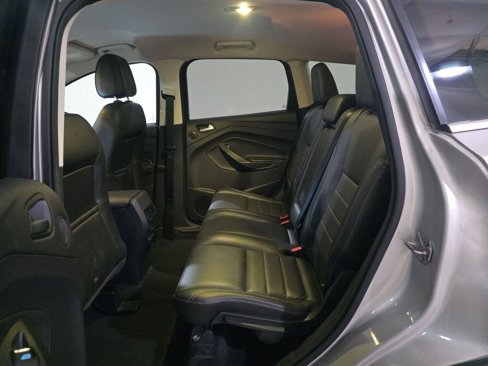 Used 2016 Ford Escape Titanium image 7
