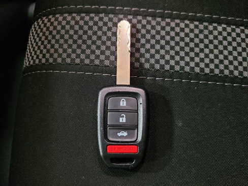 Used 2019 Honda Civic LX image 32