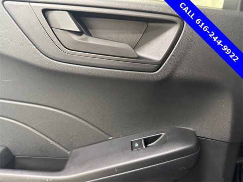 Used 2022 Ford Escape SE w/ Cold Weather Package image 18