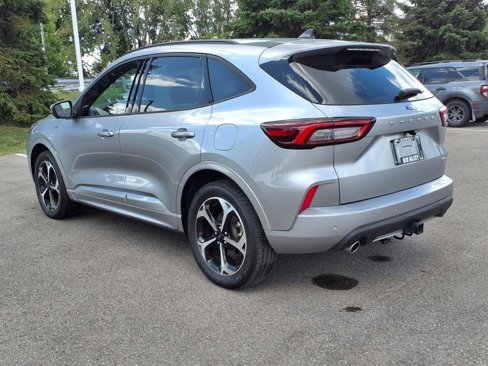 Used 2023 Ford Escape ST-Line Select w/ Tech Pack #2 image 7