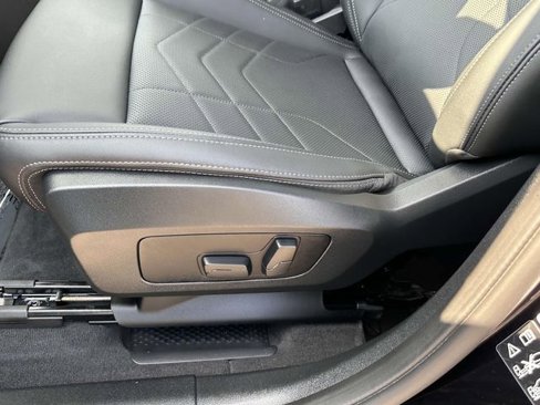 Certified 2025 BMW X1 xDrive28i w/ Technology Package image 28