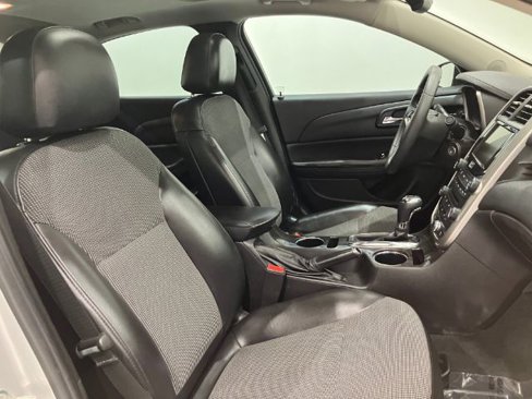 Used 2015 Chevrolet Malibu LT w/ Power Convenience Package image 49