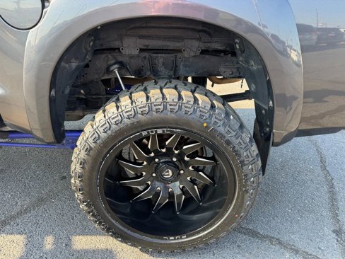 Used 2013 Toyota Tundra 2WD CrewMax image 20