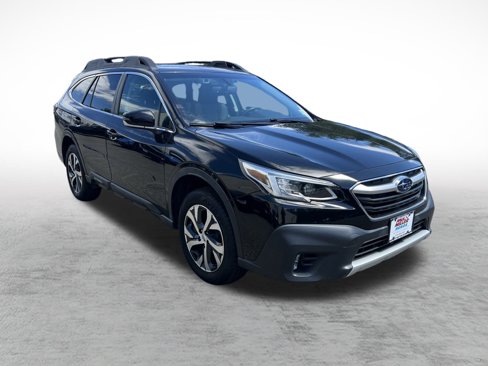 Used 2020 Subaru Outback Limited image 3